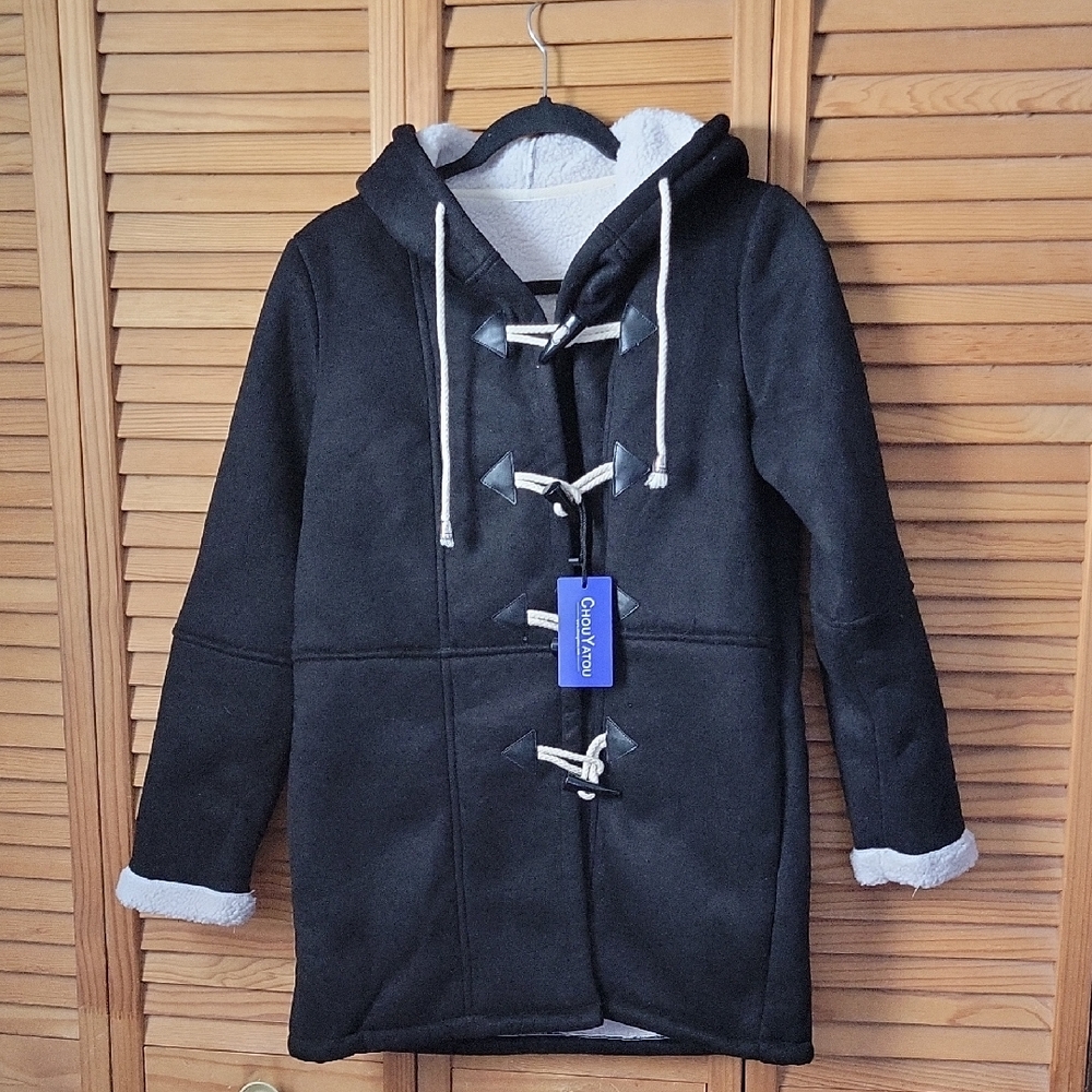 ChouYatou Womens NWT Black Toggle Front Sherpa Lined Hooded Jacket Coat Size XS
